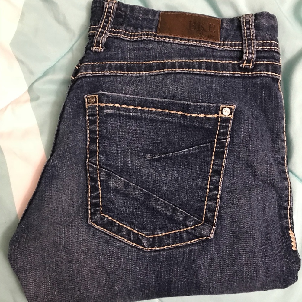 BKE dark wash Capri jeans